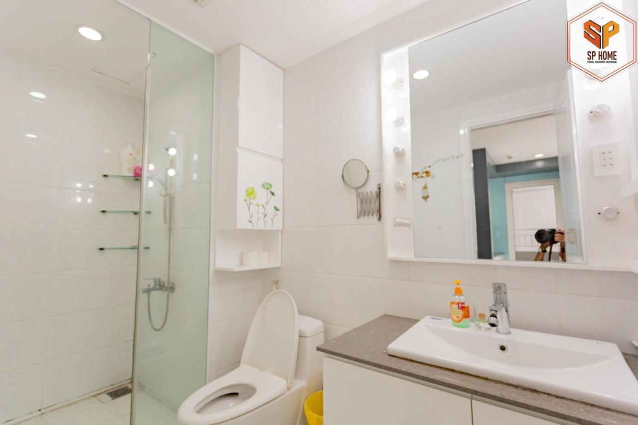 Sunrise City - 1 Bed Room - Full Furniture - City View Хошимін Екстер'єр фото